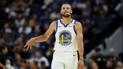 克拉克船上浪漫求婚成功，幸福爱情故事感人泪目